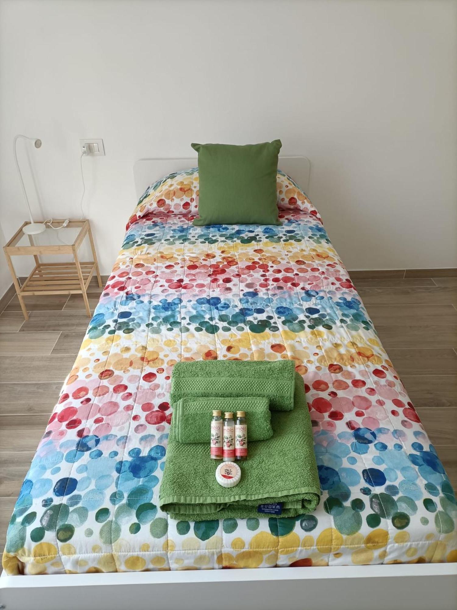Appartamento Violet - Parma Ngoại thất bức ảnh
