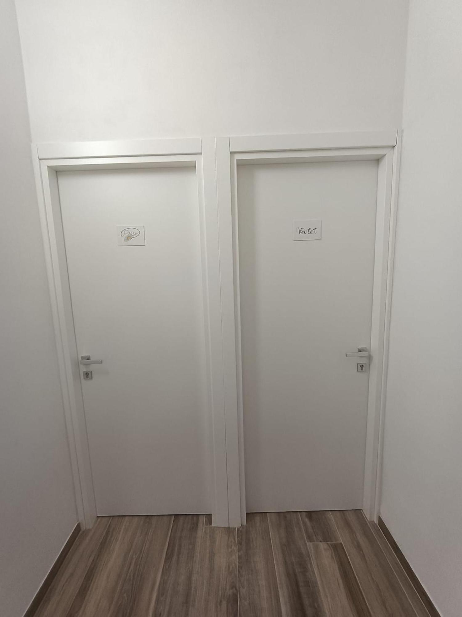 Appartamento Violet - Parma Ngoại thất bức ảnh